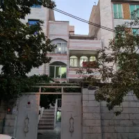 150 متر کلنگی 2 طبقه روی همکف همراه زیرزمین