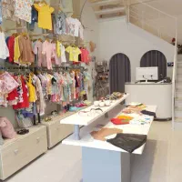 دکور فروشگاه کودک بصورت کامل بفروش‌میرسد