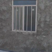 دو عدد پنجره فلزی