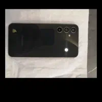 یک عدد گوشی A۵4 حافظه 256