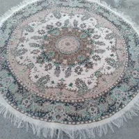 فرش گرد‌گلیم موکت