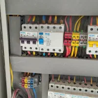 برقکارحرفه ای ساختمان.صفرتا صدخرده کاری.اجرا لاینر