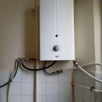 تعمیرکار.تعمیرات آبگرمکن دیواری،بخاری در منزل شما|خدمات پیشه و مهارت|سنندج, |دیوار