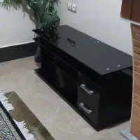 میز زیر تلویزیونی