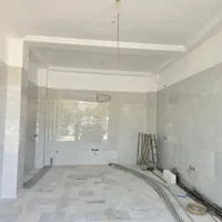 اجاره مغازه بر میدان اتحاد رباط سرخ