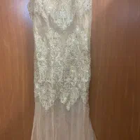 پیراهن مجلسی|لباس|ری, فیروزآبادی|دیوار