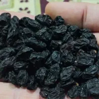 مویز کشمش بی دانه ی سیاه