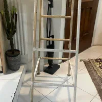 چهارپایه اهنی مقاوم