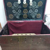 صندوقچه قدیمی|کلکسیون اشیاء عتیقه|بابل, |دیوار