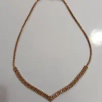 گردنبند در حد نو قیمت تابلو