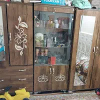 کمد و تخت و میز آرایش درحد نو جادار همراه تشک