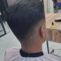 اصلاح مردانه رایگان در بهترین سالن همدان