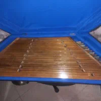 سنتور چوب قدیمی