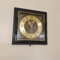 ساعت دیواری