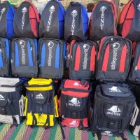 کوله پشتی و کیف مسافرتی و کیف ورزشی عمده و خرده