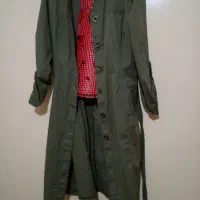 تعداد زیادی مانتو|لباس|فولادشهر, B6|دیوار