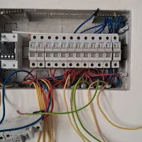 برقکاری و اتصال یابی