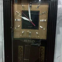ساعت دیواری سالم بدون ایراد