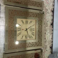 ساعت دیواری گوشواره دار