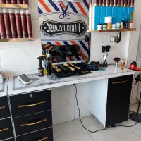 دکور آرایشگاه و صندلی اصلاح