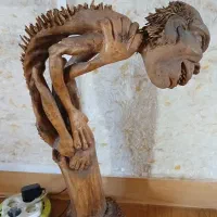 مجسمه چوبی کاراکتر گالم در ارباب حلقه ها
