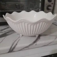 دوعدد میوه خوری استفاده نشده