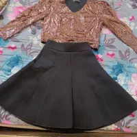 بلوز و دامن