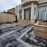 خانه ویلایی..زمین تجاری مسکونی