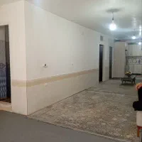 یک واحد در بنیاد با موقعیت مکانی خوب