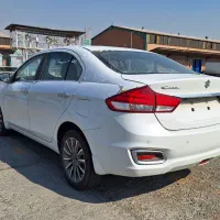 سوزوکی سیاز سفید متالیک 2025 صفر خشک