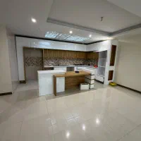 118متر-پنجره-قدی-با-VRF-طبقات-اخر-عکس-واقعی-خرازی