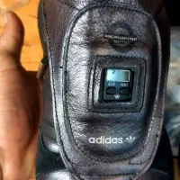 کتونی آدیداس کیلومتری|کیف، کفش، کمربند|اسلامشهر, باغ فیض|دیوار