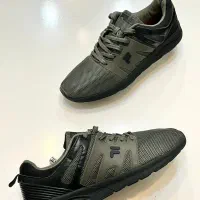 کتونی FILA اورجینال امریکا سایز 45 سبز ارتشی