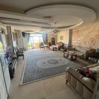 آپارتمان-160-متری-3خوابه-3طرف-نور