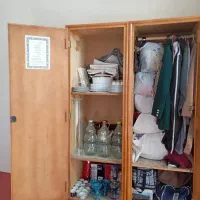 کمد قدیمی تمام چوب|جاکفشی، کمد، دراور|قزوین, |دیوار