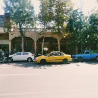مغازه ۴۰ متری بر اصلی خیام شمالی