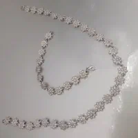 گردنبند و دستبند