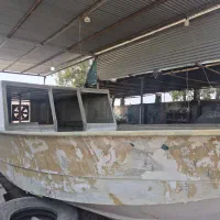 قایق ۳۷ فوت صفر با اتاقک و سرویس