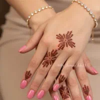 کلاس اموزش حضوری نقشِ حنا درسراوان