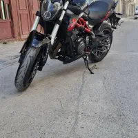 بنلی ۳۰۰ مدل ۴۰۲