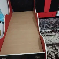 تخت  نوجوان