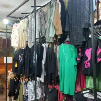 فروش تمام وسایل و لوازم مغازه لباس فروشی|فروشگاه و مغازه|قم, شهرک فاطمیه|دیوار