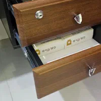 میز تحریر و کامپیوتر|میز تحریر و کامپیوتر|رشت, پستک|دیوار