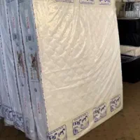 طرح تعویض تشک نو با کهنه royal