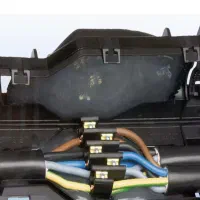 رفع اتصالی و منتاژ تابلو برق صنعتی|خدمات پیشه و مهارت|اصفهان, بوستان آینه خانه|دیوار