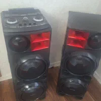 یک دستگاه سیستم صوتی اسپیکرmicrolab