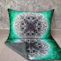 رو بالشتی|رختخواب، بالش، پتو|دماوند, دماوند|دیوار