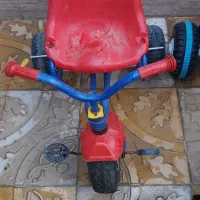 سه چرخ