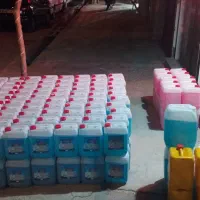 مایع لباسشویی با کیفیت بالا ( 10 لیتری )