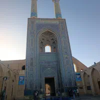 نیروی خانم جهت کار در کافی نت و آتلیه عکاسی